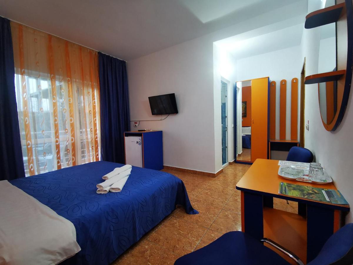 Vila Oranj Hotel Costineşti Exterior foto