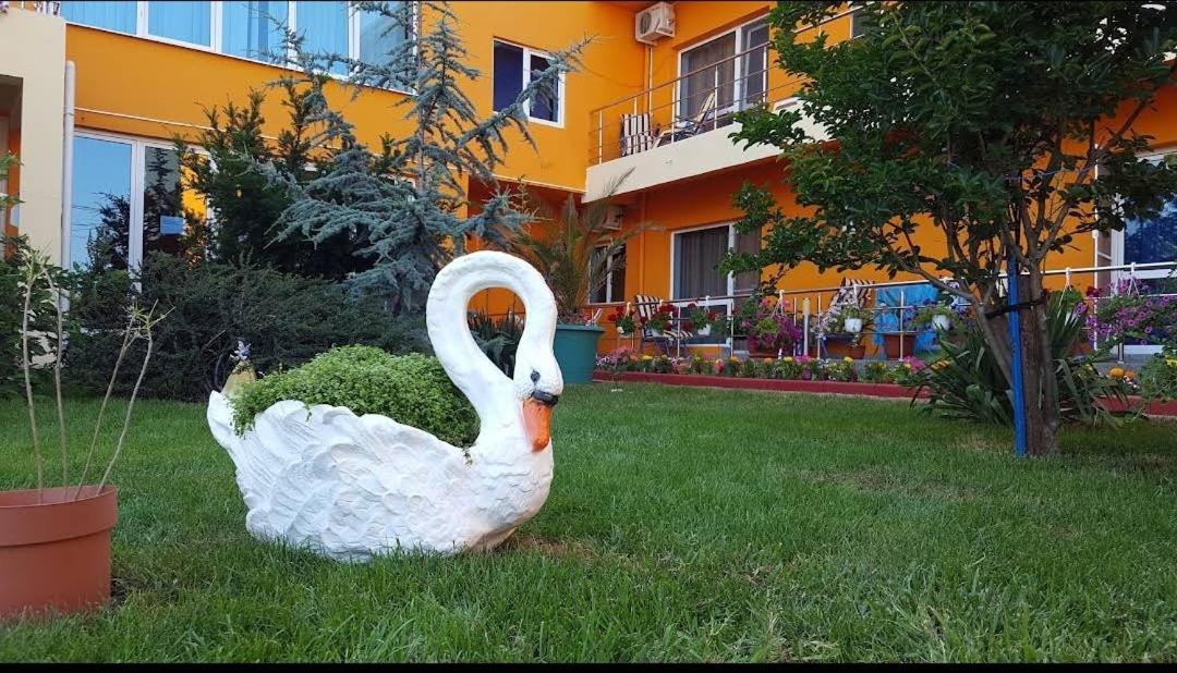Vila Oranj Hotel Costineşti Exterior foto